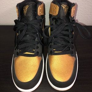 Air Jordan 1s “Melo”